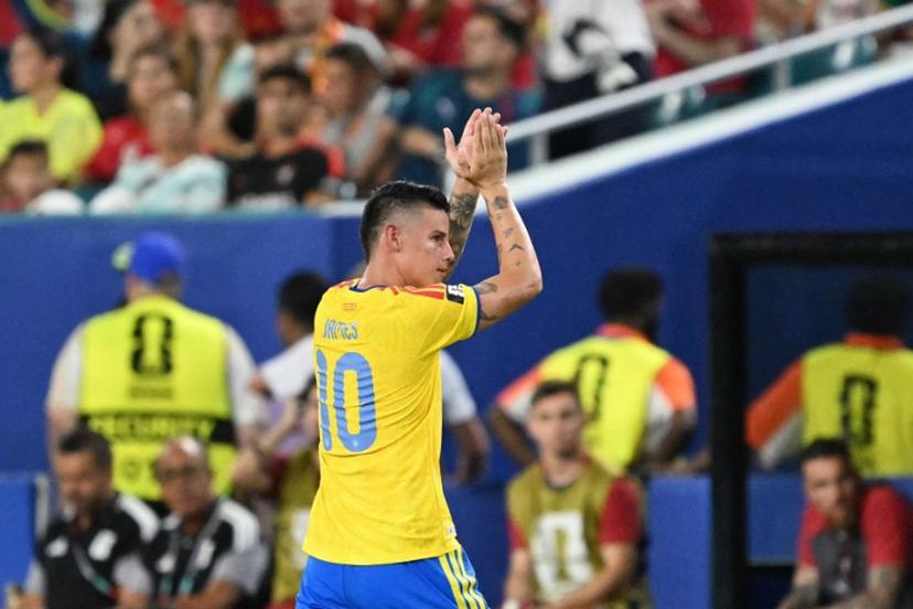 Colombia's midfielder #10 James Rodriguez leaves the pitch after being substituted during the 2026 World Cup Group K football match between Colombia and Portugal at the Miami Stadium in Miami Gardens on June 27, 2026.   ROBERTO SCHMIDT / AFP