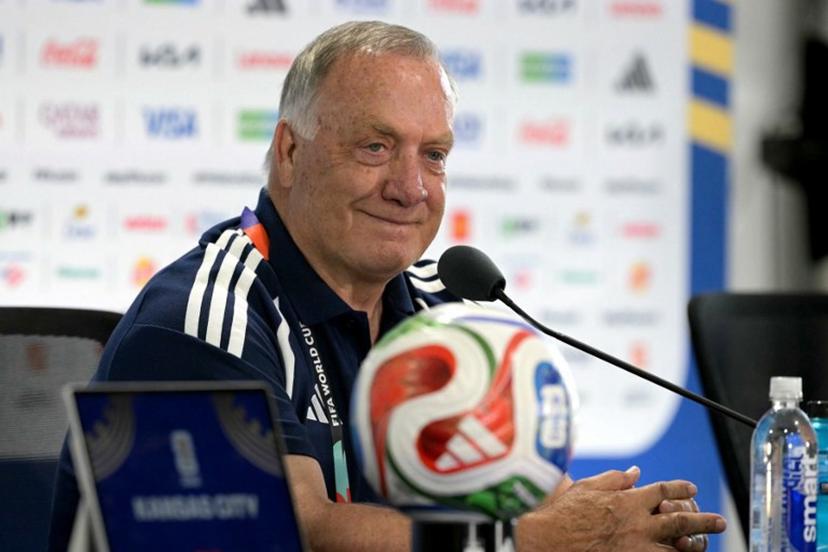 Curacao's Dutch head coach Dick Advocaat gives an MD-1 press conference at the Kansas City Stadium in Kansas City on June 19, 2026, on the eve of the 2026 World Cup Group E football match between Ecuador and Curacao.   JUAN MABROMATA / AFP