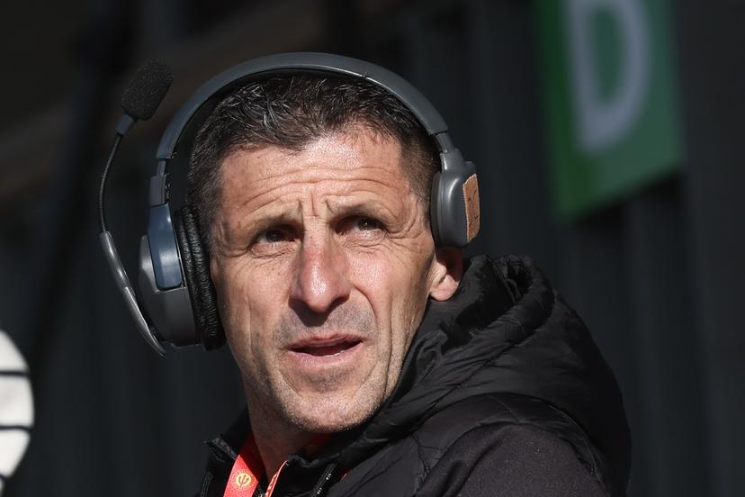 Belgium's head coach Laurent Dossat pictured during a training session of the Black Devils, the Belgian national rugby team, at the Nelson Mandela Stadium in Neder-Over-Heembeek, Brussels, Sunday 02 November 2025. The team is preparing for the qualification games for the World Cup. BELGA PHOTO BRUNO FAHY