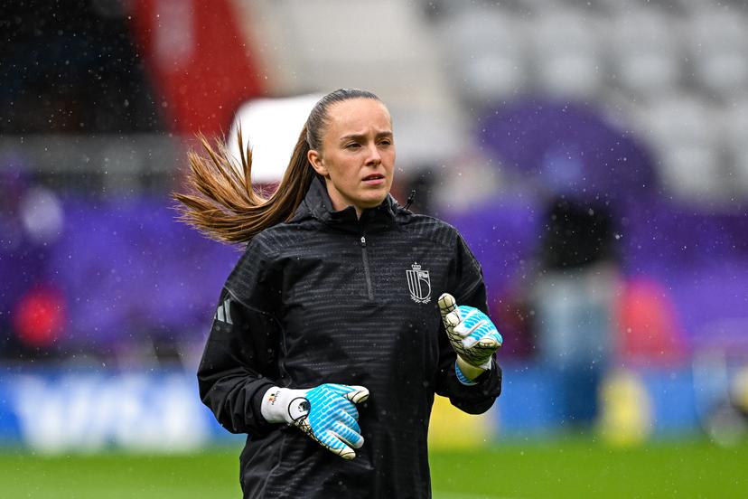 Lisa LICHTFUS of Belgium warming up prior to the women's UEFA Euro 2025 match between Spain and Belgium at Stockhorn Arena on July 7, 2025 in Thun, Switzerland. (Photo by Baptiste Fernandez/Icon Sport) BELGIUM ONLY