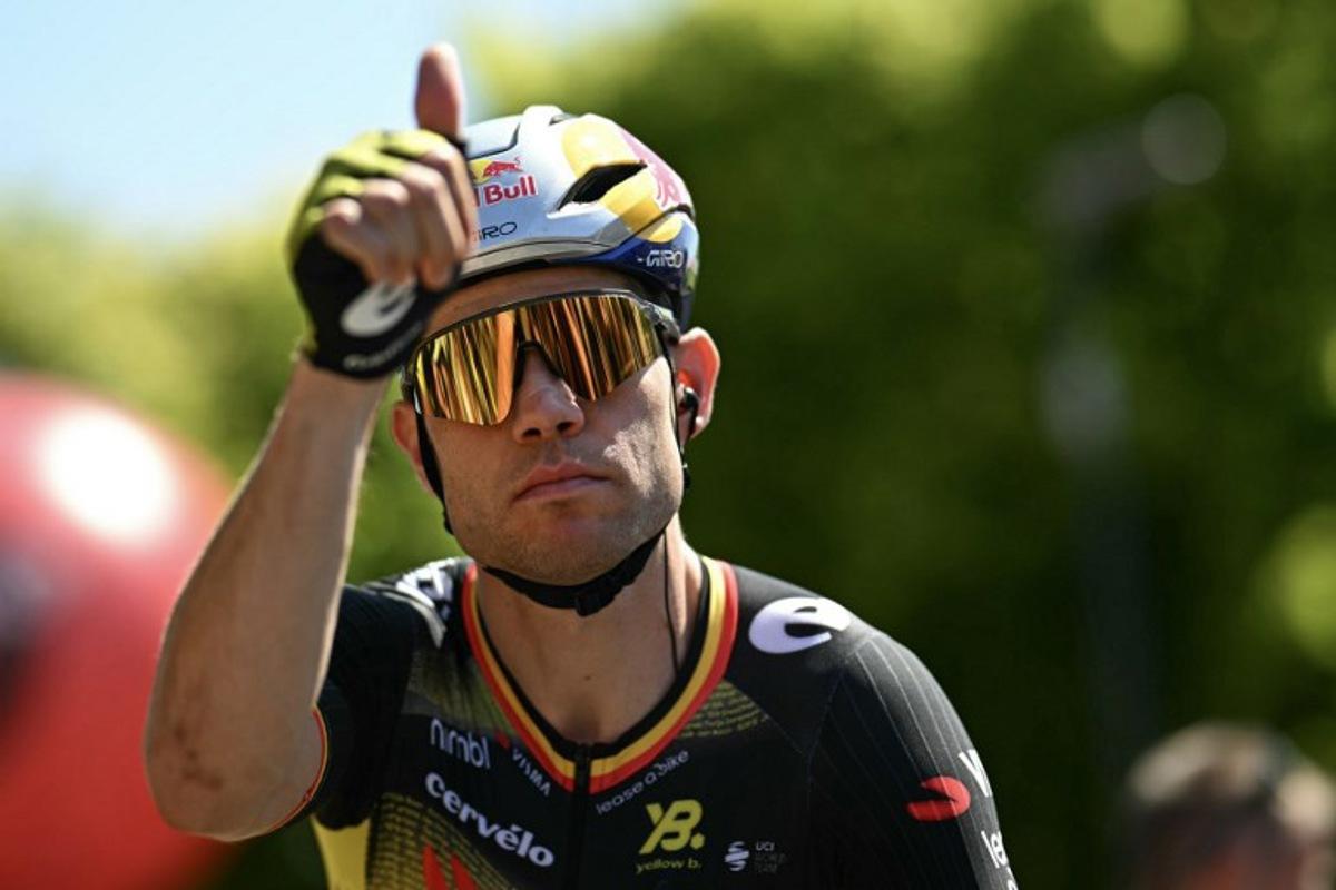 Team Visma - Lease a bike team's Belgian rider Wout van Aert awaits the start of the 6th stage of the 112th edition of the Tour de France cycling race, 201.5 km between Bayeux and Vire Normandie, Northwestern France on July 10, 2025.  Loic VENANCE / AFP