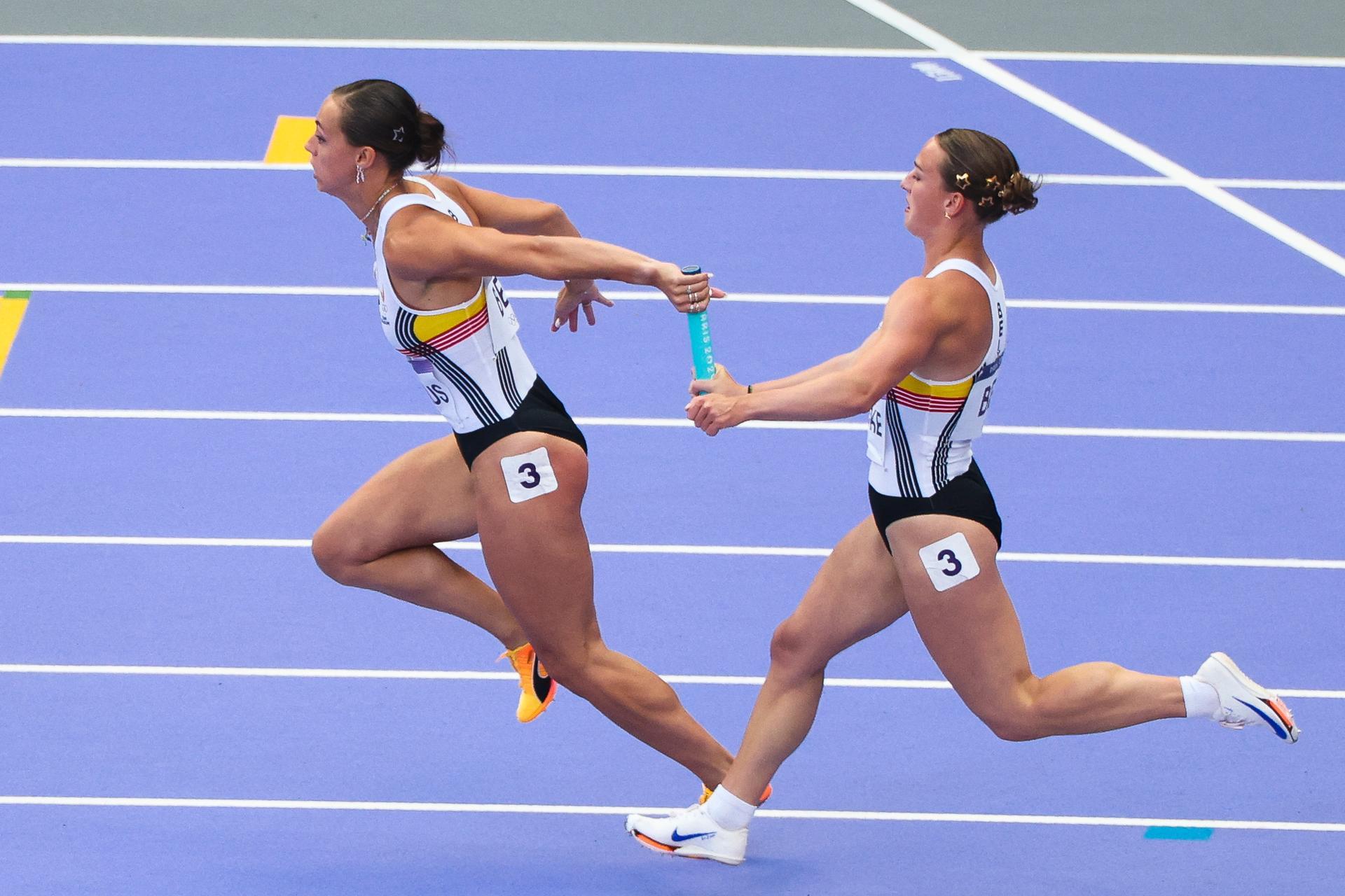 Belgian athlete Rani Rosius and Belgian athlete Rani Vincke pictured in action during the first round of the women's 4x100m relay, at the athletics competition at the Paris 2024 Olympic Games, on Thursday 08 August 2024 in Paris, France. The Games of the XXXIII Olympiad are taking place in Paris from 26 July to 11 August. The Belgian delegation counts 165 athletes competing in 21 sports. BELGA PHOTO BENOIT DOPPAGNE