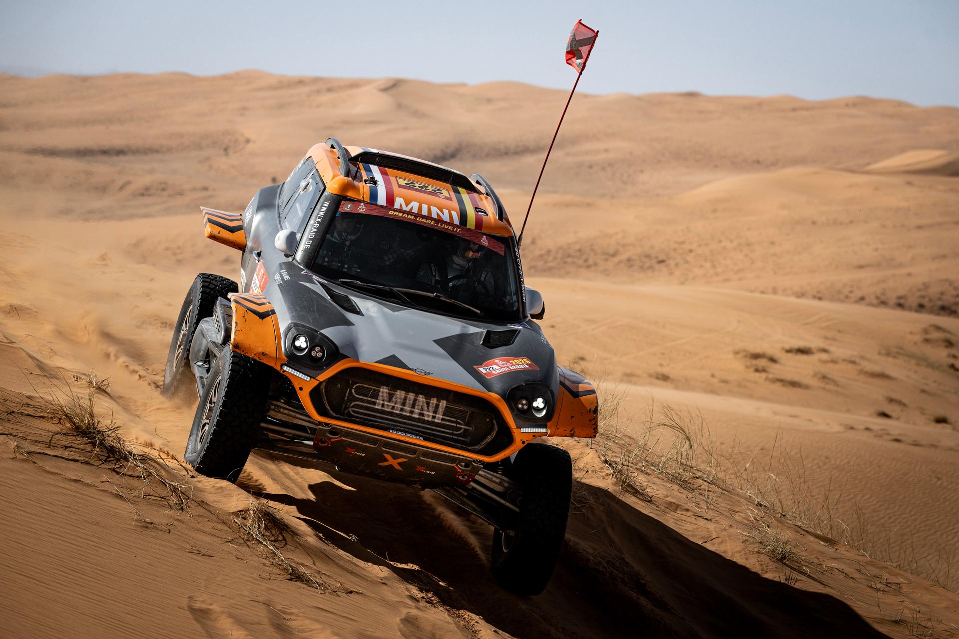 ATTENTION EDITORS - HAND OUT PICTURES - EDITORIAL USE ONLY - MANDATORY CREDIT: 'SIMON BAUCHAU'  Hand out picture released by Eric Dupain shows Guillaum de Mevius and Mathieu Baumel in action during stage 6 of the 2026 Dakar rally race in Ha'Il, Saudi Arabia on Friday 09 January 2026.  *** Belga and Belga Editorial Board decline all responsibility regarding the content of this picture. *** PHOTO HAND OUT - SIMON BAUCHAU