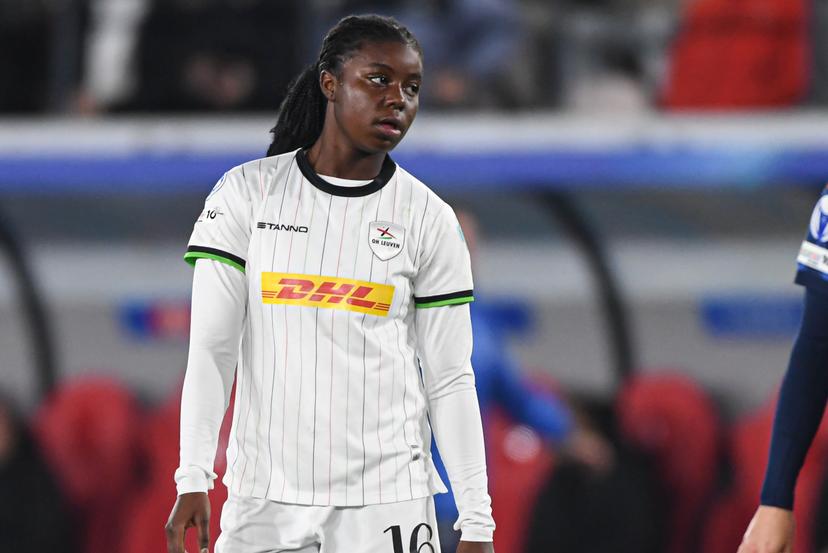 OHL Women's Kadhiya De Ceuster looks dejected during a soccer match between Oud-Heverlee Leuven Women and English Arsenal, Wednesday 17 December 2025 in Heverlee, game 6 (out of 6) in the league phase of the UEFA Women's Champions League competition. BELGA PHOTO JILL DELSAUX