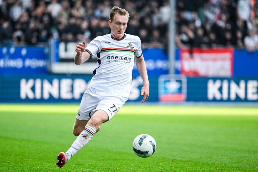 OHL's Thibault Vlietinck pictured in action during a soccer match between Oud-Heverlee Leuven and KV Mechelen, Saturday 03 May 2025 in Heverlee, on day 7 (out of 10) of the Europe Play-offs of the 2024-2025 'Jupiler Pro League' first division of the Belgian championship. BELGA PHOTO TOM GOYVAERTS