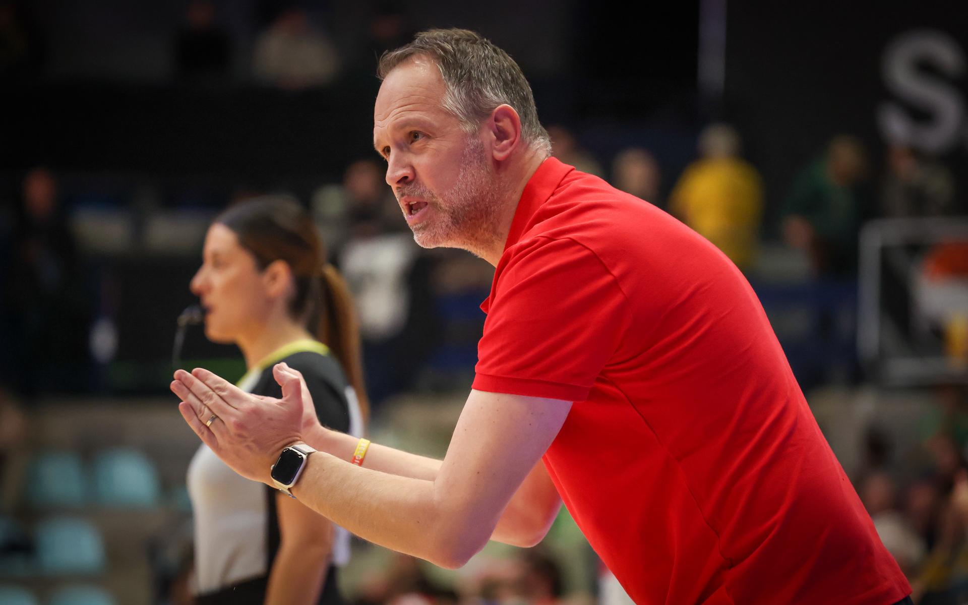 Belgium's head coach Julien Mahe gestures during a basketball match between Belgian national team Belgian Lions and Hungary, Monday 01 December 2025 in Mons, qualifier 2/6 for the men's 2027 FIBA World Championships. BELGA PHOTO VIRGINIE LEFOUR