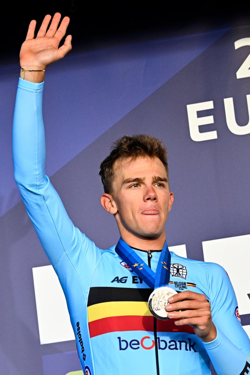 Belgian Thibau Nys, winner of the silver medal pictured on the podium of the elite men race at the UEC Cyclocross European Championships, Sunday 09 November 2025, in Middelkerke. BELGA PHOTO JASPER JACOBS