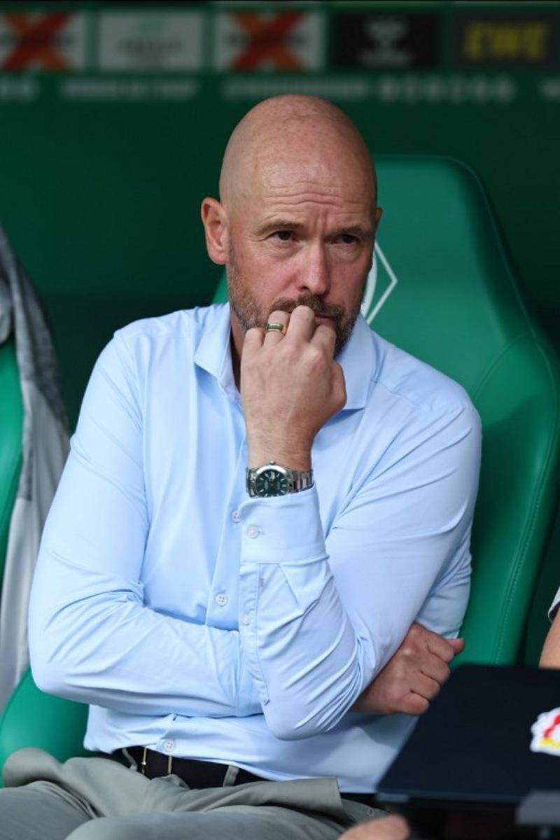 Bayer Leverkusen's Dutch head coach Erik ten Hag looks on ahead the German first division Bundesliga football match between Werder Bremen and Bayer Leverkusen in Bremen on August 30, 2025.  Ibrahim OT / AFP