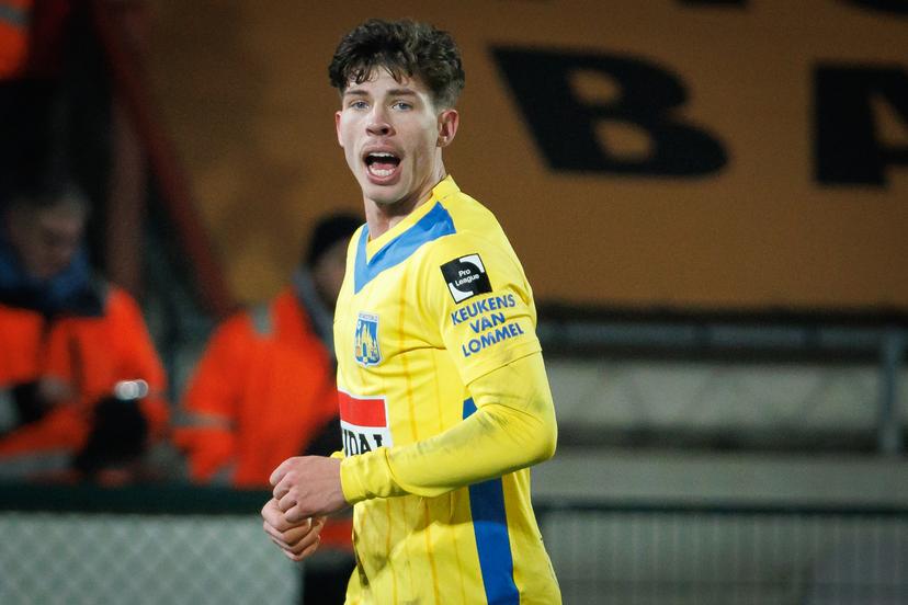 Westerlo's Jordan Bos celebrates after scoring during a soccer match between KV Kortrijk and KVC Westerlo, Sunday 02 February 2025 in Kortrijk, on day 24 of the 2024-2025 season of the 'Jupiler Pro League' first division of the Belgian championship. BELGA PHOTO KURT DESPLENTER