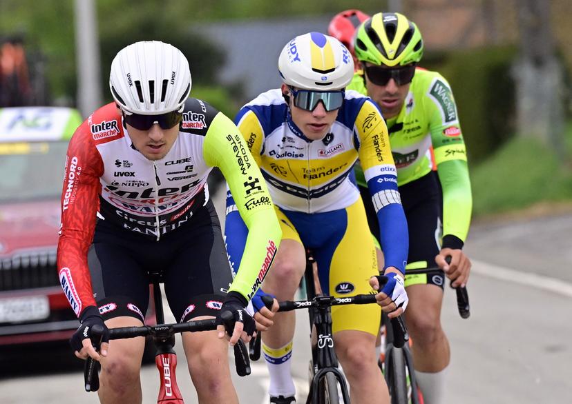 Belgian Tom Paquot of Intermarche-Wanty, Belgian Siebe Deweirdt of Team Flanders Baloise, Belgian Ceriel Desal of Wagner Bazin WB, French Simon Guglielmi of Arkea-BB Hotels and American Artem Shmidt of Ineos Grenadiers pictured in action during the men's race of the 'La Fleche Wallonne', one day cycling race (Waalse Pijl - Walloon Arrow), 205,2 km from Ciney to Huy, Wednesday 23 April 2025. BELGA PHOTO DIRK WAEM