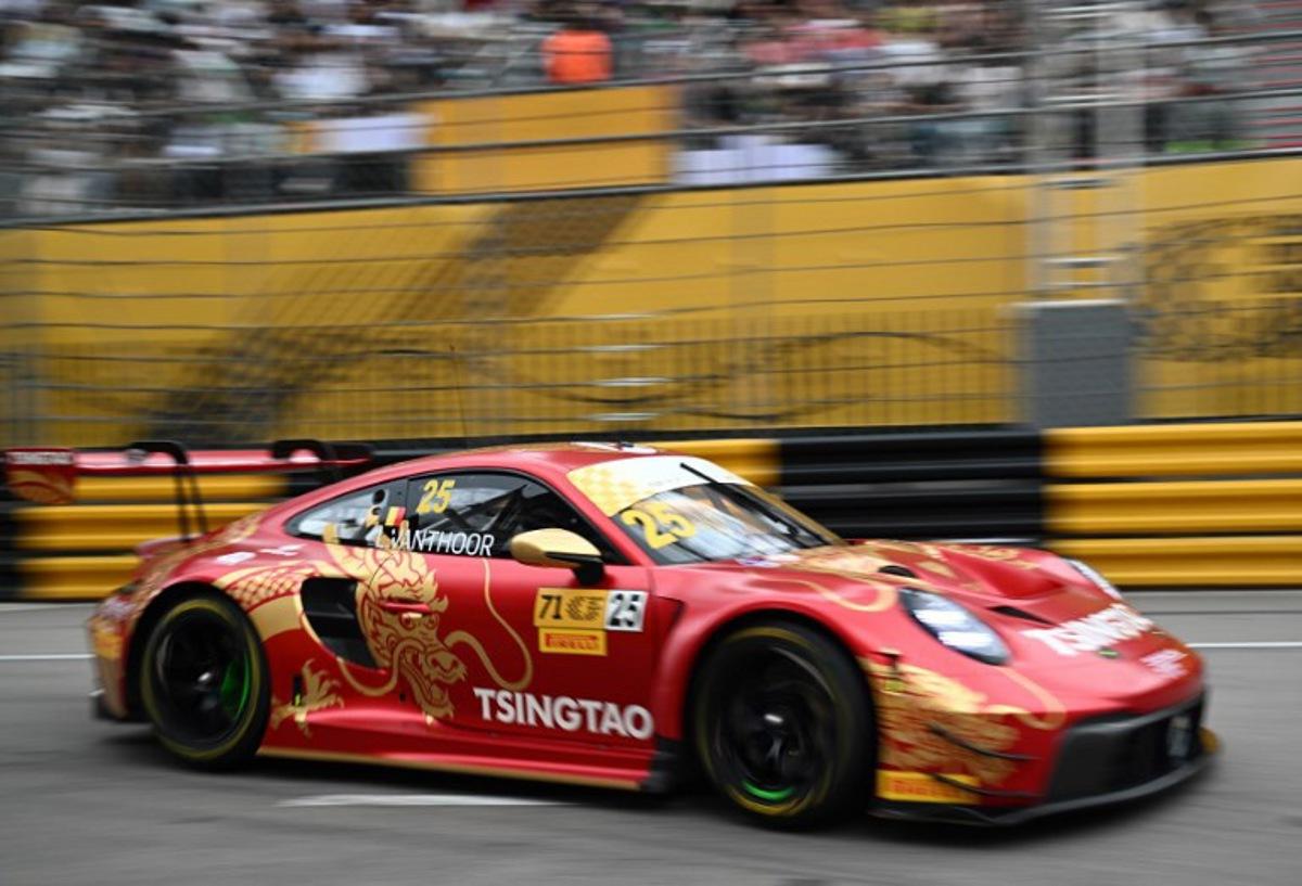 Absolute Racing's Belgian driver Laurens Vanthoor drives his car during the FIA GT World Cup qualifying session of the 71st Macau Grand Prix in Macau on November 15, 2024.  Peter PARKS / AFP