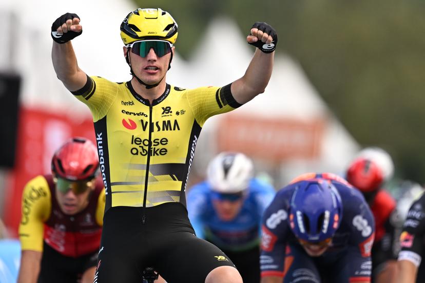 Dutch Olav Kooij of Team Visma-Lease a Bike celebrates after winning the second stage of the 'Renewi Tour' multi-stage cycling race, from Blankenberge to Ardooie (169,4 km) on Thursday 21 August 2025. The five-day race takes place in Belgium and the Netherlands.  BELGA PHOTO DAVID PINTENS
