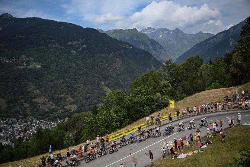 The lead breakaway cycles in the ascent of the Col de la Loze during the 17th stage of the 110th edition of the Tour de France cycling race, 166 km between Saint-Gervais Mont-Blanc and Courchevel, in the French Alps, on July 19, 2023.  Marco BERTORELLO / AFP