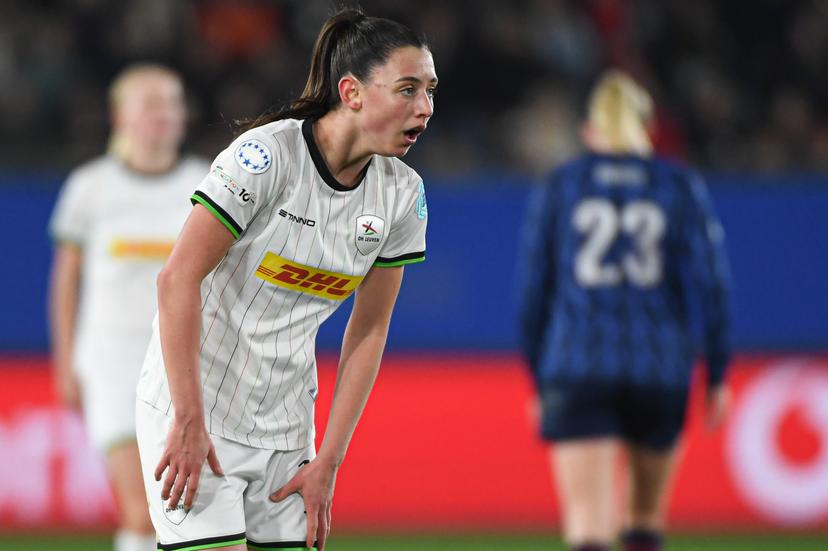 OHL Women's Aurelie Reynders looks dejected during a soccer match between Oud-Heverlee Leuven Women and English Arsenal, Wednesday 17 December 2025 in Heverlee, game 6 (out of 6) in the league phase of the UEFA Women's Champions League competition. BELGA PHOTO JILL DELSAUX