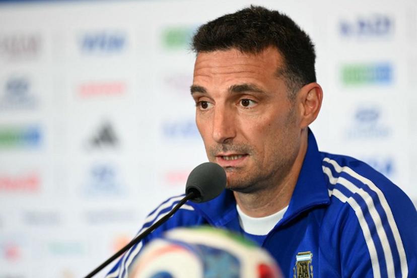 Argentina's head coach Lionel Scaloni gives an MD-1 press conference at the Miami Stadium in Miami Gardens on July 2, 2026, on the eve of the 2026 World Cup round of 32 football match between Argentina and Cape Verde.  CHANDAN KHANNA / AFP