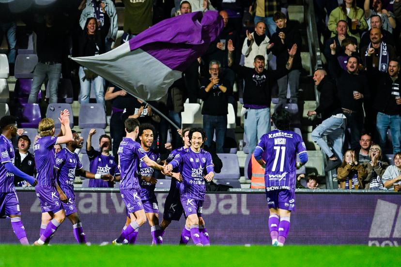 Beerschot's Genki Haraguchi celebrates after scoring during a soccer game between Beerschot VA and Lommel SK, Friday 17 April 2026 in Antwerp, on day 34 of the 2025-2026 'Challenger Pro League' 1B second division of the Belgian championship. BELGA PHOTO TOM GOYVAERTS