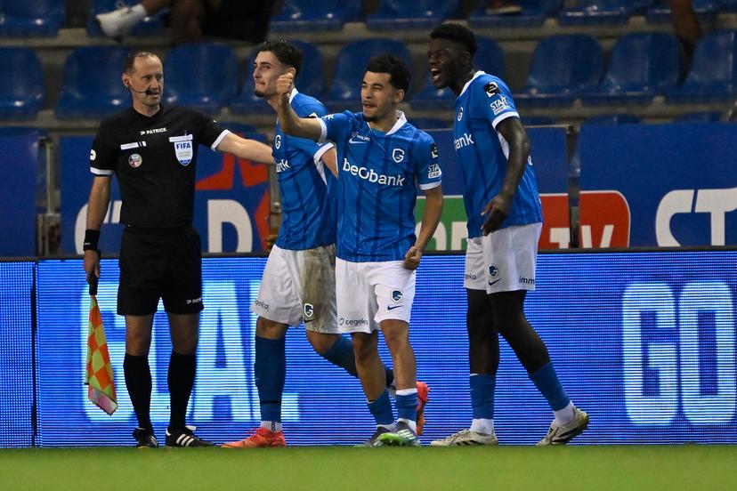 Genk's Zakaria El Ouahdi (C) celebrates after scoring during a soccer match between KRC Genk and Zulte Waregem, Sunday 31 August 2025 in Genk, on day 6 of the 2025-2026 'Jupiler Pro League' first division of the Belgian championship. BELGA PHOTO JOHAN EYCKENS