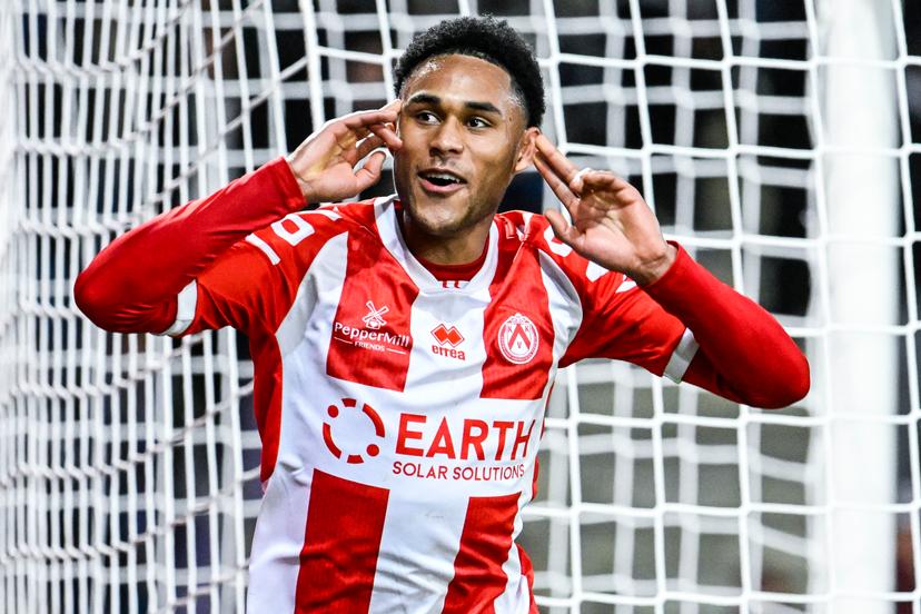 Kortrijk Manuel Osifo celebrates after scoring during a soccer game between Beerschot VA and KV Kortrijk, Sunday 02 November 2025 in Antwerp, on day 12 of the 2025-2026 'Challenger Pro League' 1B second division of the Belgian championship. BELGA PHOTO TOM GOYVAERTS