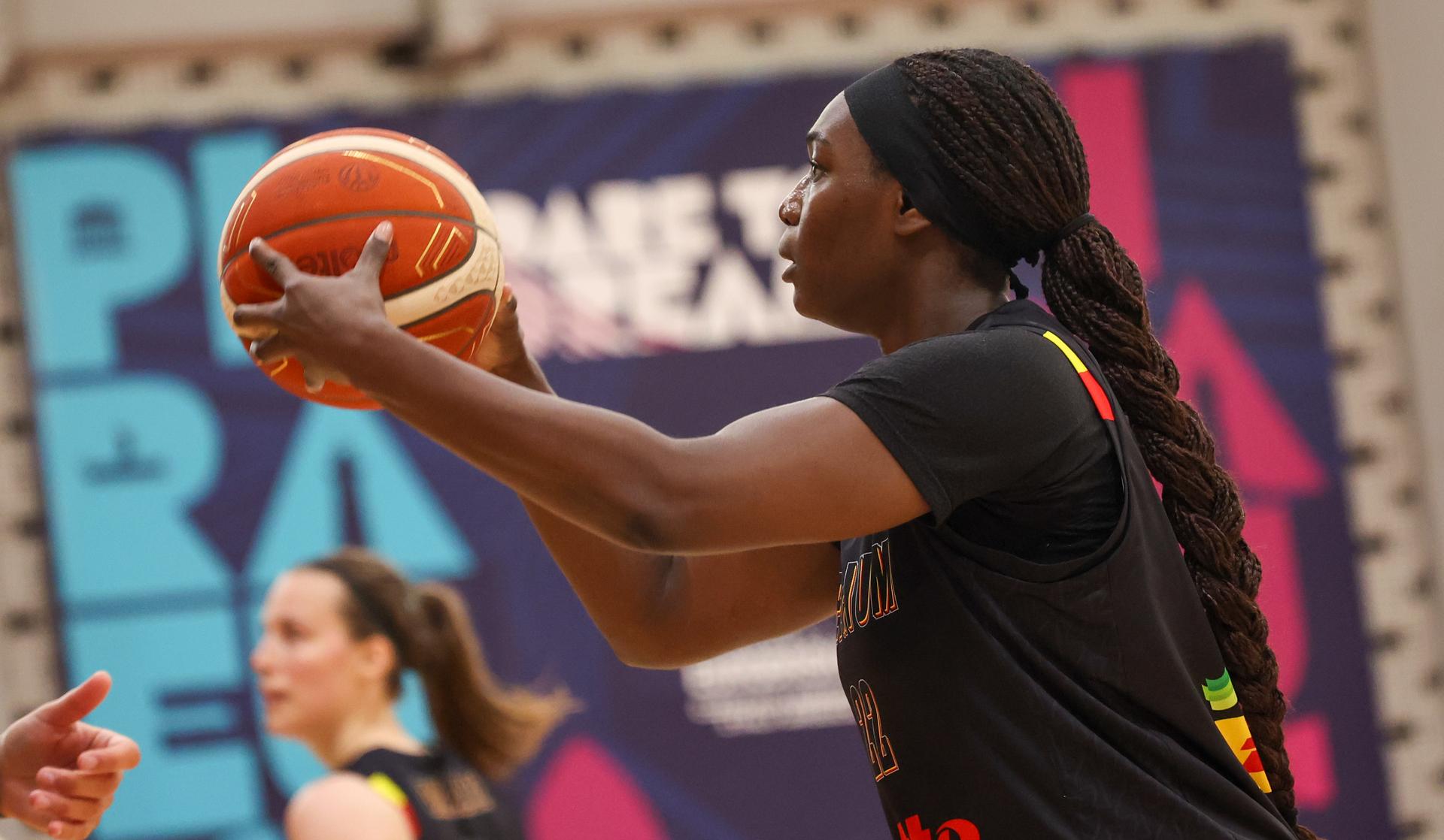 Belgium's Bethy Mununga pictured in action during a training session of Belgian national basketball team 'the Belgian Cats' on Tuesday 24 June 2025 in Piraeus, Greece. The team is preparing for tomorrow's game against Germany, in the quarterfinals of the FIBA Women's EuroBasket 2025. BELGA PHOTO VIRGINIE LEFOUR
