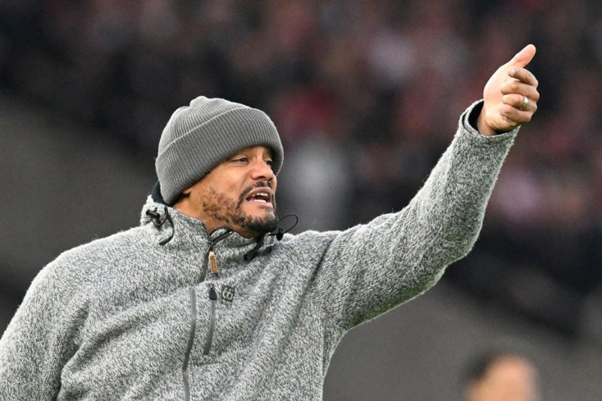 Bayern Munich's Belgian head coach Vincent Kompany gestures on the sidelines during the German first division Bundesliga football match between VfB Stuttgart and FC Bayern Munich in Stuttgart on December 6, 2025.  THOMAS KIENZLE / AFP