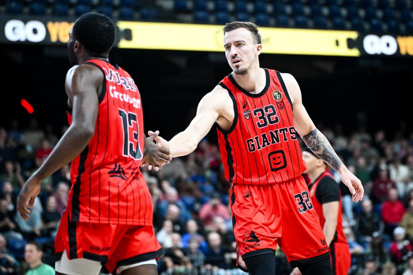 Antwerp's Vincent Kesteloot pictured during a basketball match between Antwerp Giants and Limburg United, Saturday 31 October 2026 in Antwerp, on day 5 of the 'BNXT League' Belgian and Dutch first division basket championship. BELGA PHOTO ELIAS ROM
