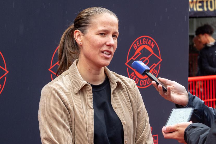 Red Flame Lenie Onzia being interviewed the opening of a 'Belgian Red Court' soccer field for youths in Borgerhout, Antwerp on Wednesday 09 October 2024. The Royal Belgian Football Association sponsors the opening of soccer courts in the whole country. BELGA PHOTO WARD VANDAEL