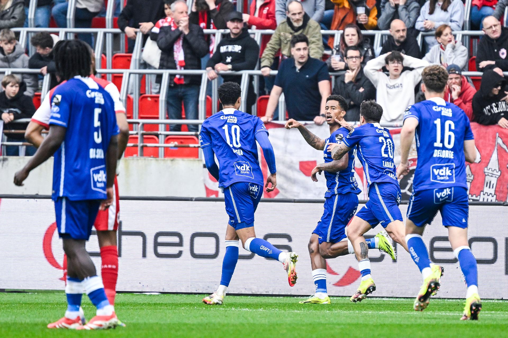 Gent's Noah Fadiga celebrates after scoring during a soccer match between Royal Antwerp FC and KAA Gent, Sunday 13 April 2025 in Antwerpen, on day 3 (out of 10) of the Champions' Play-offs of the 2024-2025 'Jupiler Pro League' first division of the Belgian championship. BELGA PHOTO TOM GOYVAERTS