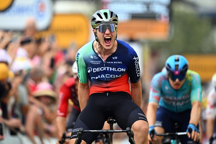 Dutch Olav Kooij of Decathlon CMA CGM Team celebrates as he crosses the finish line to win stage 5 of the 2026 Tour de France cycling race, a stage of 158km from Lannemezan to Pau, on Wednesday 08 July 2026. The 113th edition of the Tour de France starts on Saturday 4 July in Barcelona, Spain, and will finish in Paris, France on the 26th of July.  BELGA PHOTO JASPER JACOBS