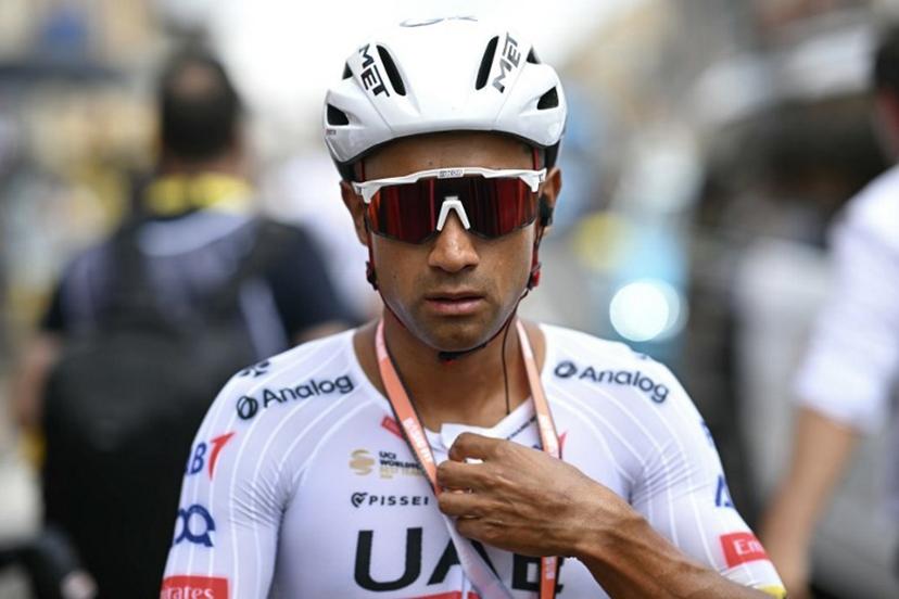 UAE Team Emirates - XRG team's Ecuadorian rider Jhonatan Narvaez awaits the start of the 15th stage of the 112th edition of the Tour de France cycling race, 169.3 km between Muret and Carcassonne, southwestern France, on July 20, 2025.  Loic VENANCE / AFP