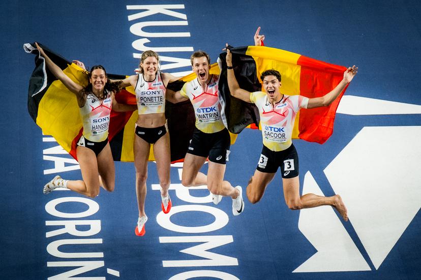 Belgian athlete Ilana Hanssens, Belgian Helena Ponette, Belgian Julien Watrin and Belgian Jonathan Sacoor celebrate after winning the second day of the World Athletics Indoor Championship in Torun, Poland on Saturday 21 March 2026. The championships take place from 20 to 22 March. BELGA PHOTO JASPER JACOBS