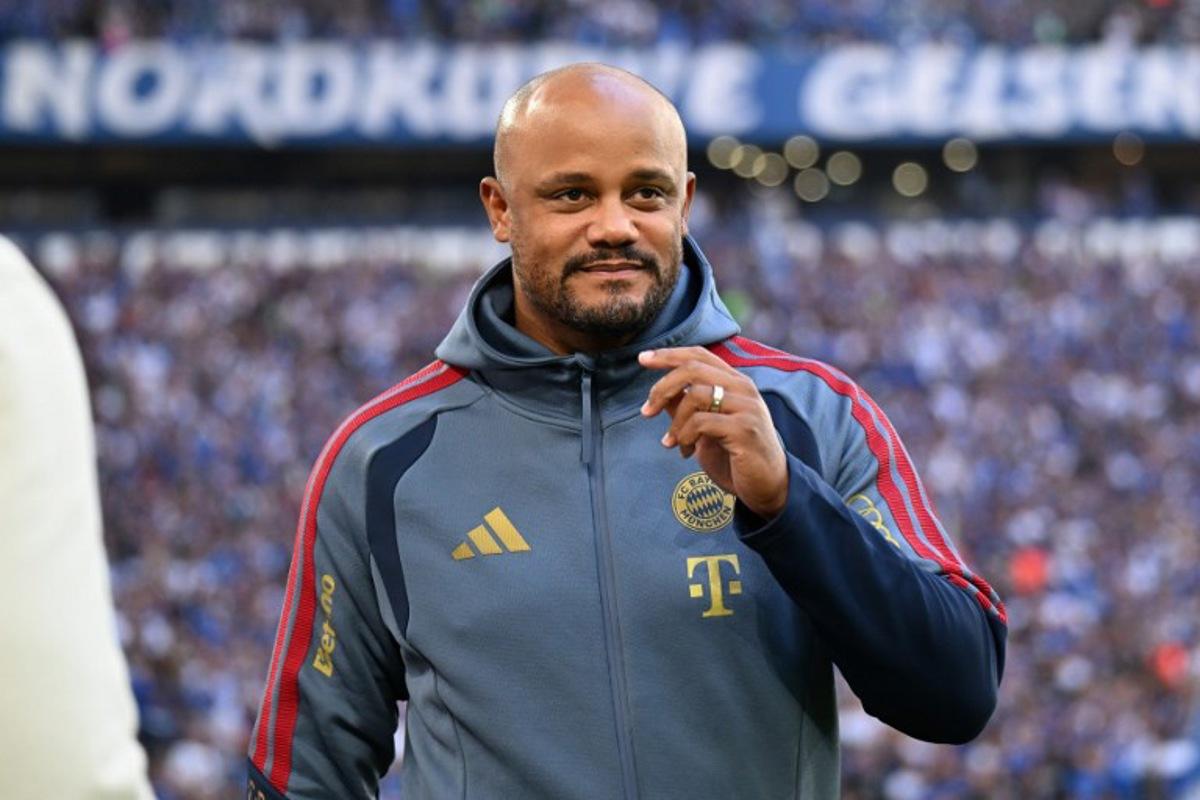 Bayern Munich's Belgian head coach Vincent Kompany arrives for the German first division Bundesliga football match between Schalke 04 and FC Bayern Munich in Gelsenkirchen, western Germany on September 5, 2026.  UWE KRAFT / AFP