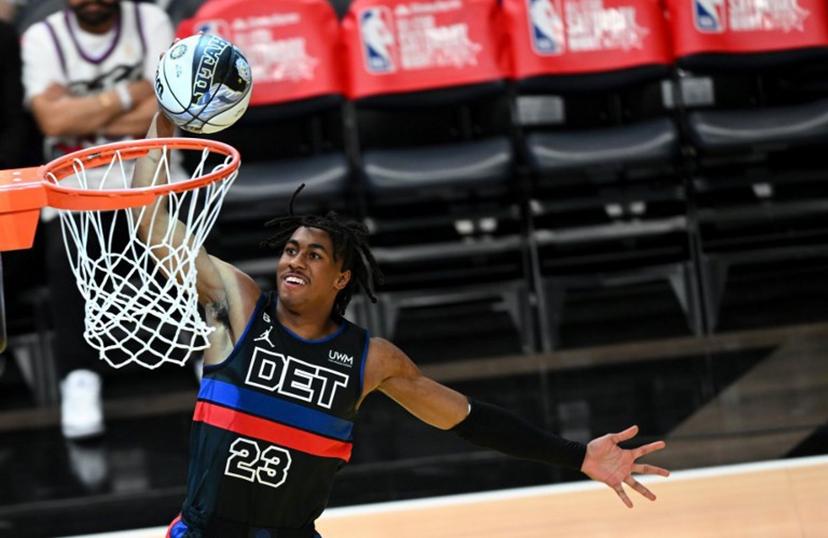 Detroit Pistons' Jaden Ivey scores during the Kia skills challenge relay during the NBA All-Star week-end in Salt Lake City, Utah, February 18, 2023.   Patrick T. Fallon / AFP