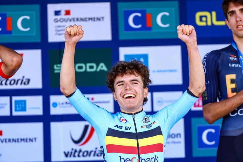 Belgian Jarno Widar celebrates on the podium after winning the 121,1 km Men U23 Road Race at the UEC road European cycling championships, in France on Saturday 04 October 2025. The European cycling championships in Drome-Ardeche takes place from 1 to 5 October. BELGA PHOTO DAVID PINTENS