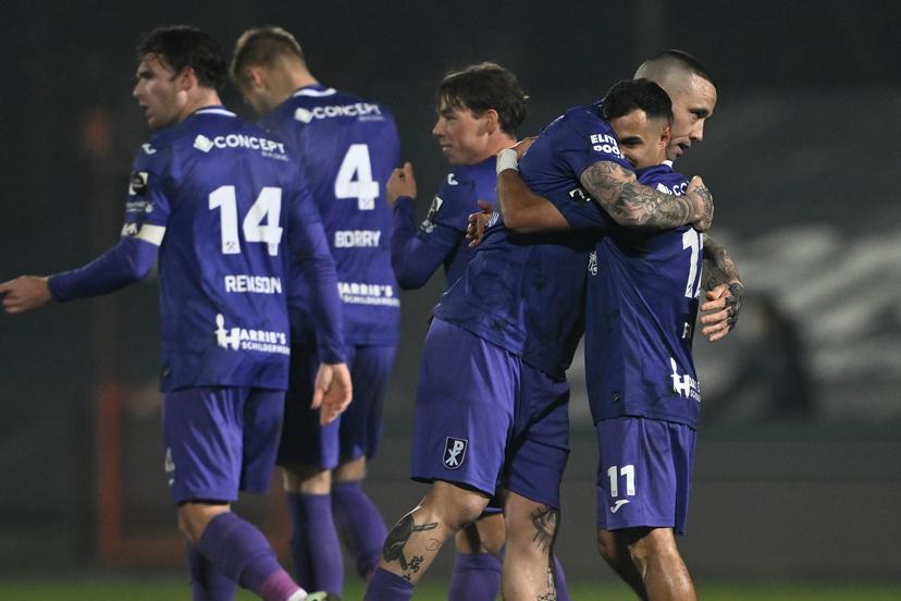 Patro Eisden's Radja Nainggolan and Patro Eisden's Amir Rais celebrate after scoring during a soccer game between Lommel SK and Patro Eisden Maasmechelen, Saturday 31 January 2026 in Lommel, on day 23 (out of 30) of the 2025-2026 'Challenger Pro League' 1B second division of the Belgian championship. BELGA PHOTO JOHAN EYCKENS