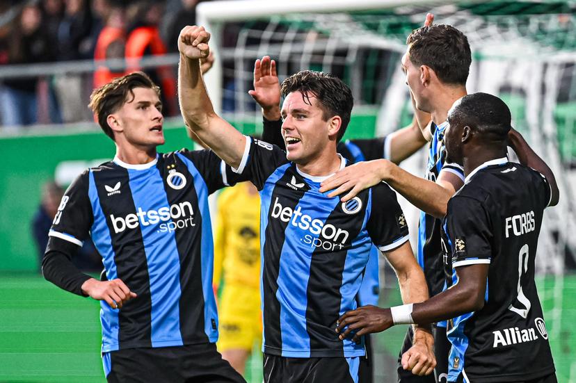 Club's Hugo Vetlesen Club's players celebrate after scoring during a soccer match between RAAL La Louviere and Club Brugge, Saturday 10 October 2026 in La Louviere, on day 8 of the 2026-2027 'Jupiler Pro League' first division of the Belgian championship. BELGA PHOTO EMILE WINDAL