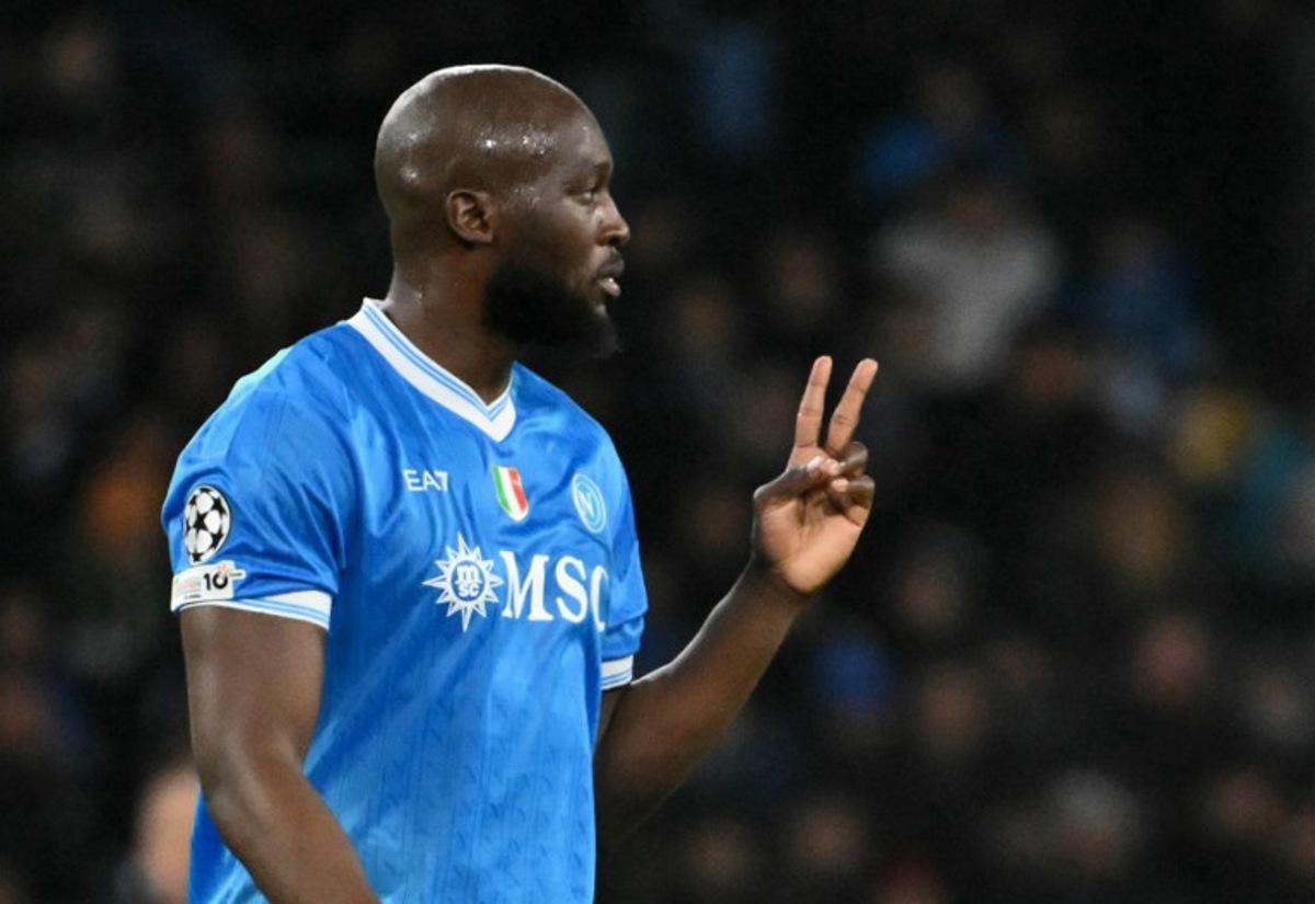 Napoli's Belgian forward #09 Romelu Lukaku gestures during the UEFA Champions League - league phase day 8 football match between Napoli and Chelsea at the Diego Armando Maradona stadium in Naples on January 28, 2026. Alberto PIZZOLI / AFP