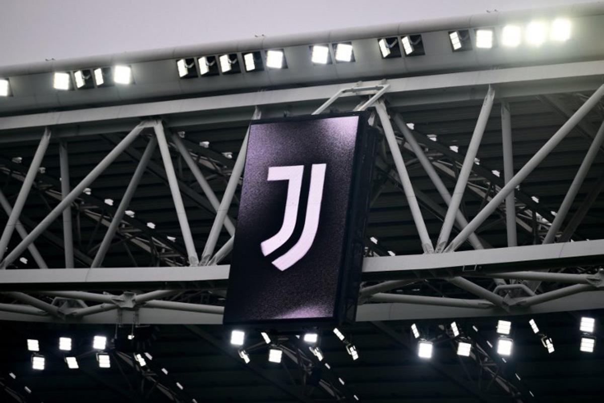 Juventus logo is pictured before the Italian Serie A football match between Juventus and Udinese at the Allianz Stadium in Turin on October 29, 2025. MARCO BERTORELLO / AFP