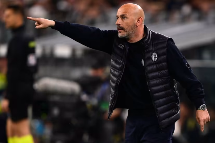 Bologna's Italian head coach Vincenzo Italiano gestures during the Italian Serie A football match between Juventus and Bologna at the Allianz stadium in Turin, on April 19, 2026. Marco BERTORELLO / AFP