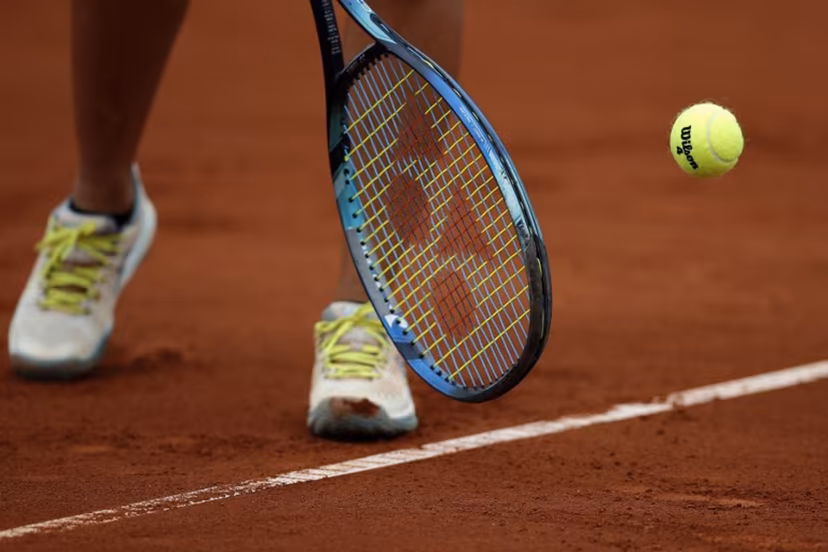 Argentina's Lourdes Arce returns the ball to Canada's Rebecca Marino during the women's singles semifinals tennis match at the Pan American Games Santiago 2023 in the Tennis Centre of the National Stadium Sports Park in Santiago on October 28, 2023. Javier TORRES / AFP