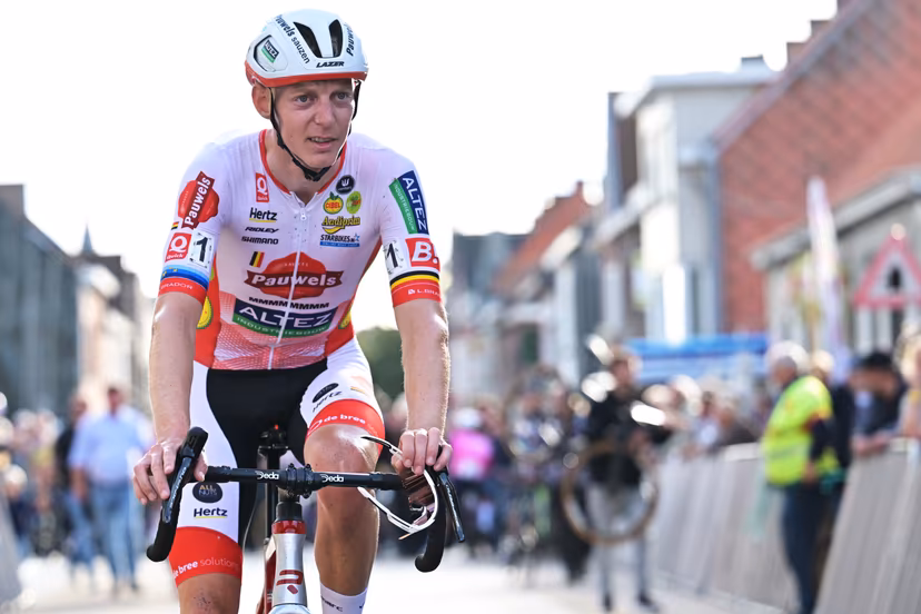 Belgium's Michael Vanthourenhout crosses the finish line of the men elite race of the 'Kermiscross' cyclocross cycling event, on Thursday 15 October 2026, in Ardooie. BELGA PHOTO DAVID PINTENS