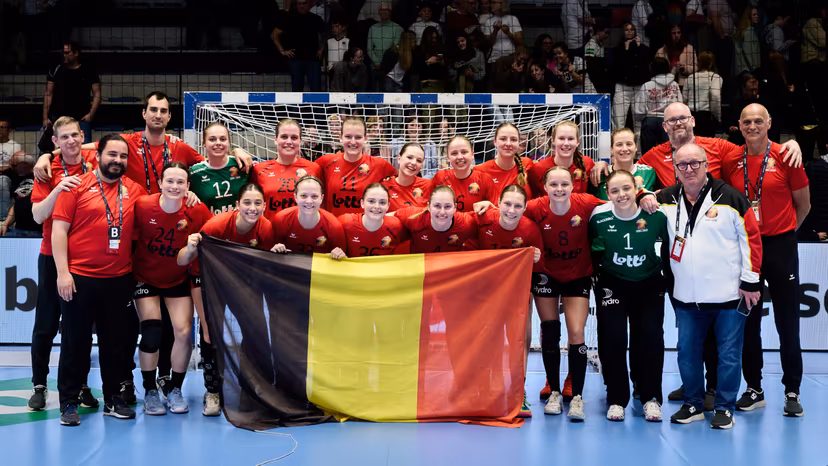 ATTENTION EDITORS - HAND OUT PICTURES - EDITORIAL USE WITH STORY ON HANDBALL ONLY - MANDATORY CREDIT ALAIN DECAMPS - Hand out pictures released by Alain Decamps shows Belgian team pictured during the handball game between the Black Arrows, Belgium national women handball team, and Germany, a qualifier of European Championship, 2nd round, Group 3, matchday 6 on Sunday 12 April 2026 in Hamm, Germany. HAND OUT - ALAIN DECAMPS Belga and Belga Editorial Board decline all responsibility regarding the content of this picture.