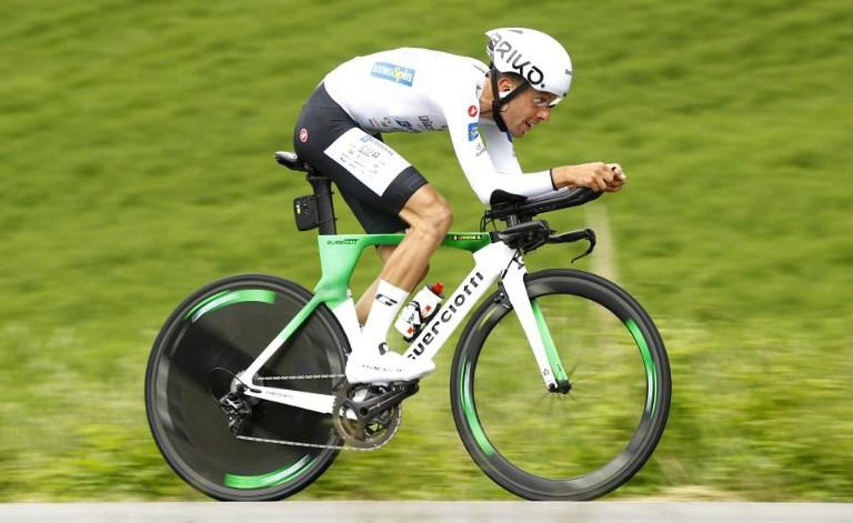 Team Bardiani rider Italy's Giovanni Carboni takes part in stage nine of the 102nd Giro d'Italia - Tour of Italy - cycle race, a 34.8 km time-trial from Riccione to San Marino on May 19, 2019. Luk BENIES / AFP