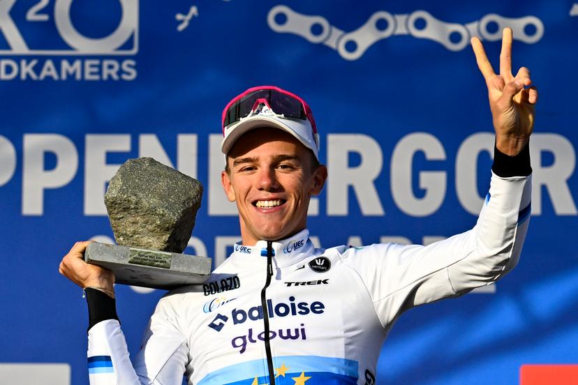 Belgian Thibau Nys celebrates on the podium after winning the men elite race of the Koppenbergcross, the first race (out of eight) of the X2O Badkamers trophy cyclocross competition, in Melden, Oudenaarde, on Saturday 01 November 2025. BELGA PHOTO JASPER JACOBS