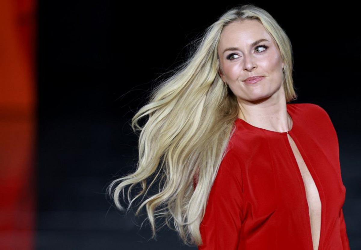 US athlete Lindsey Vonn presents a creation by l'Oreal Paris for the Women's Spring/Summer 2027 collection fashion show as part of the Paris Fashion Week, in Paris on September 28, 2026. Kenzo TRIBOUILLARD / AFP