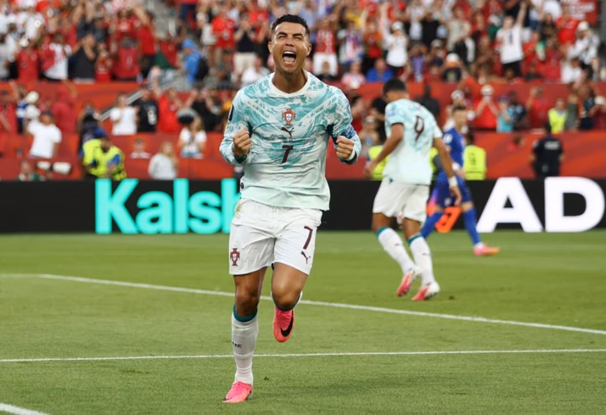 Portugal's forward #07 Cristiano Ronaldo celebrates after scoring his team's first goal from the penalty spot during the 2026 World Cup round of 32 football match between Portugal and Croatia at the Toronto Stadium in Toronto on July 2, 2026. Cole Burston / AFP
