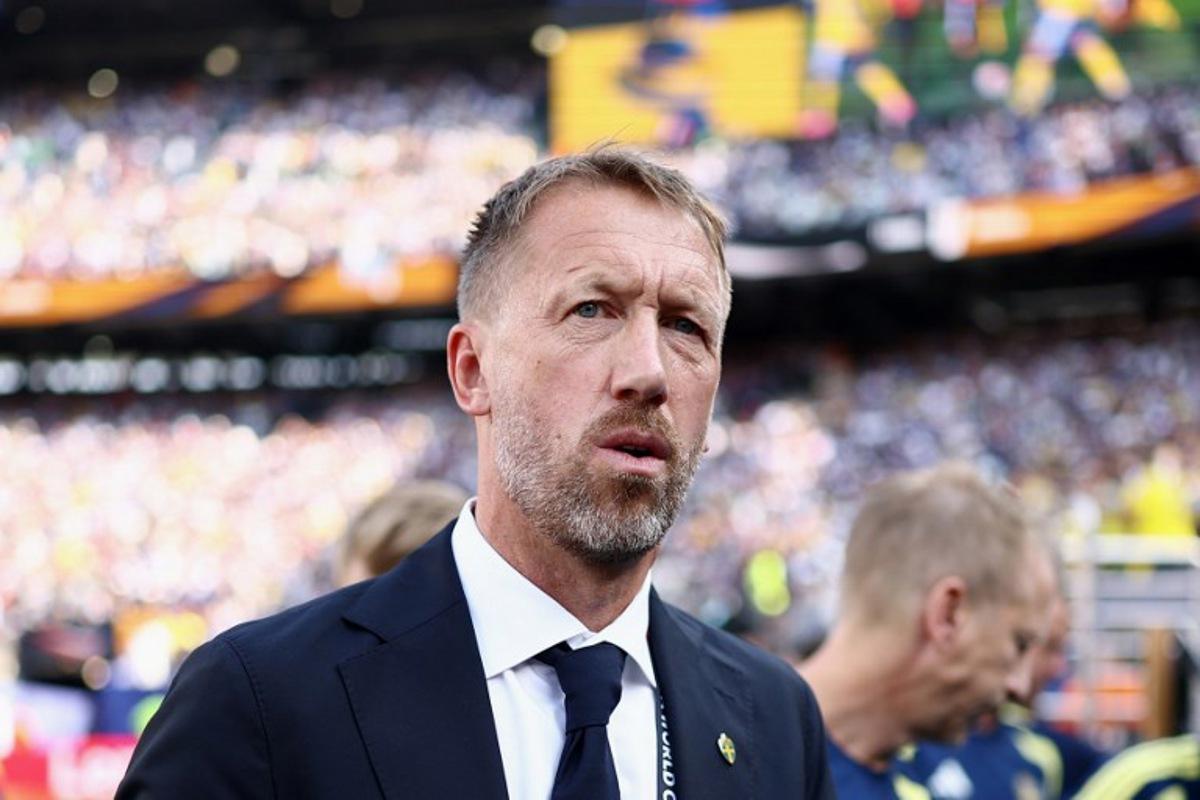 Sweden's English head coach Graham Potter gestures ahead of the 2026 World Cup round of 32 football match between France and Sweden at the New York/New Jersey Stadium in East Rutherford on June 30, 2026. CHARLY TRIBALLEAU / AFP