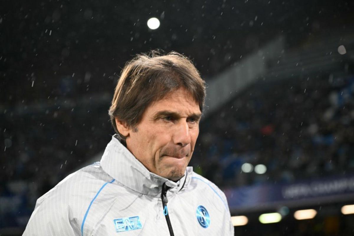 Napoli's Italian coach Antonio Conte arrives for the UEFA Champions League - league phase day 5 football match between Napoli and Qarabag at the Diego Armando Maradona stadium in Naples on November 25, 2025. Alberto PIZZOLI / AFP