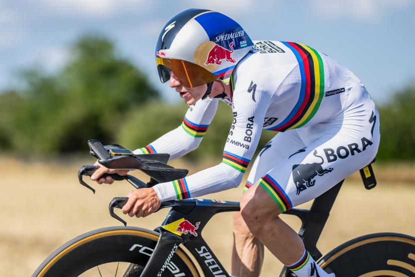 Belgian Remco Evenepoel of Red Bull-BORA-hansgrohe pictured in action during the stage 16 of the 2026 Tour de France cycling race, an individual Time Trial stage of 26km from Evian-les-Bains to Thonon-les-Bains, on Tuesday 21 July 2026. The 113th edition of the Tour de France starts on Saturday 4 July in Barcelona, Spain, and will finish in Paris, France on the 26th of July. BELGA PHOTO DAVID PINTENS
