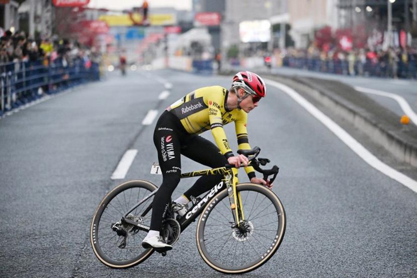 Team Visma-Lease a Bike rider Jonas Vingegaard of Denmark takes a corner on the way to winning the Tour de France Saitama Criterium cycling race in Saitama on November 9, 2025. GREG BAKER / AFP