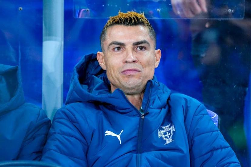 Portugal's forward #07 Cristiano Ronaldo sits on the bench ahead the UEFA Nations League Group A4 football match between Norway and Portugal in Oslo on September 27, 2026. Lise Åserud / NTB / AFP